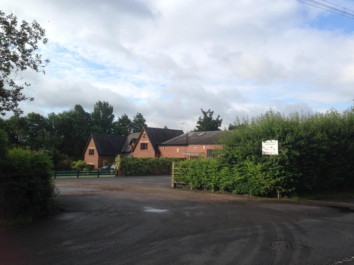 Castle Farmhouse Bed And Breakfast Glenfield ภายนอก รูปภาพ