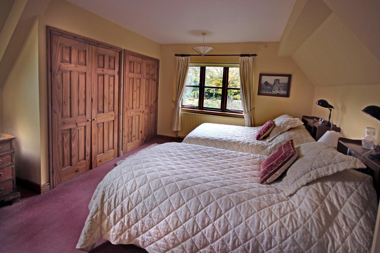 Castle Farmhouse Bed And Breakfast Glenfield ภายนอก รูปภาพ