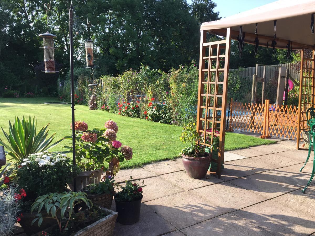 Castle Farmhouse Bed And Breakfast Glenfield ภายนอก รูปภาพ